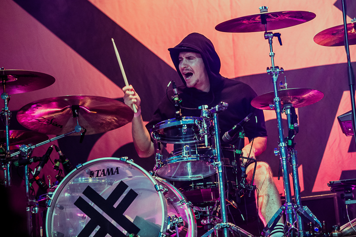 Eskimo Callboy @ Groezrock 2019, picture 9, photographed by Dorien Goetschalckx - FrontView Magazine