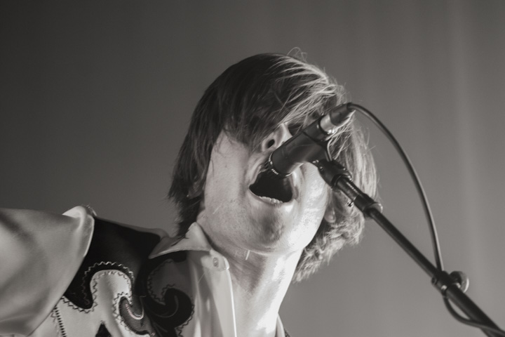 Sons @ AB Brussel, picture 18, photographed by Hilde  Hermans - FrontView Magazine