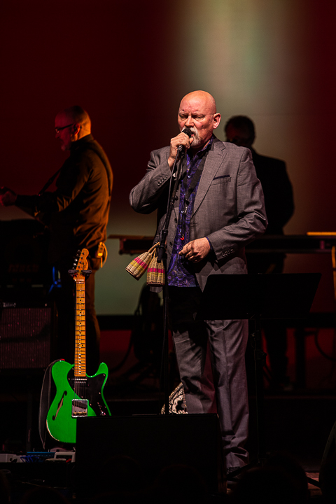 Dead Can Dance @ Cirque Royal, picture 10, photographed by Raf Degeest - FrontView Magazine