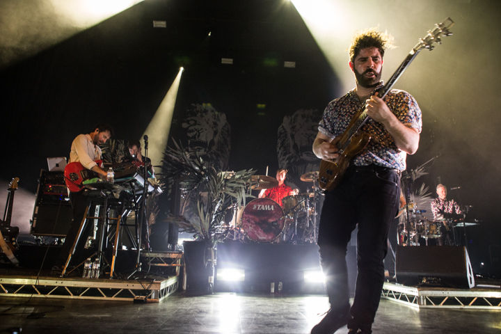 Foals @ Ancienne Belgique, picture 12, photographed by Dieter  Boone - FrontView Magazine
