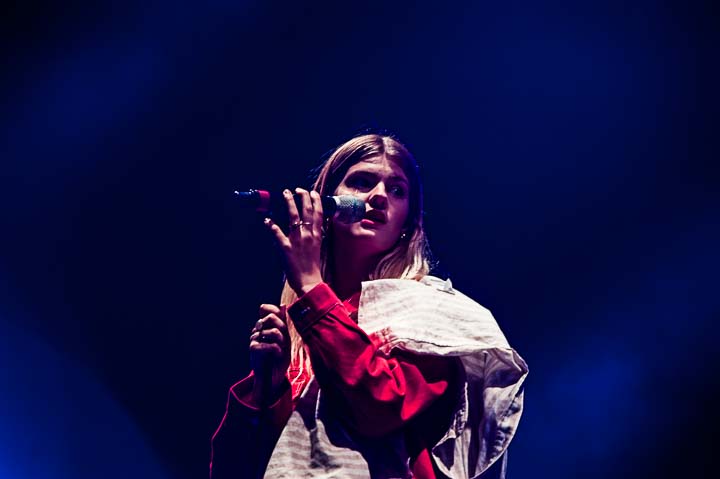 Emma Bale @ arendonk zingt en swingt, picture 8, photographed by Gert Daemen - FrontView Magazine
