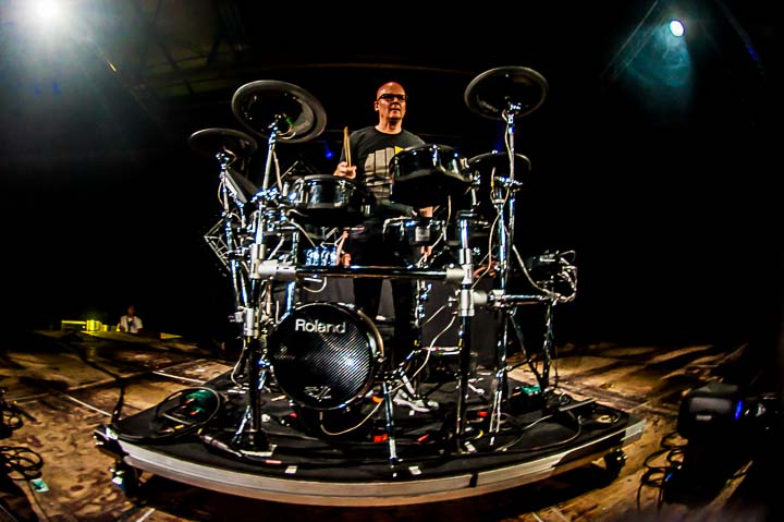 Michael Schack @ Arendonk zingt en swingt, picture 7, photographed by Gert Daemen - FrontView Magazine
