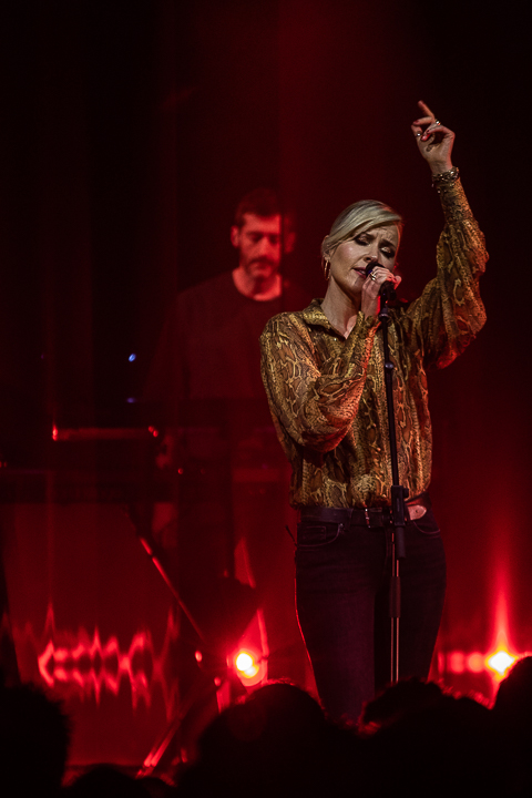 Dido @ Cirque Royal, picture 6, photographed by Raf Degeest - FrontView Magazine