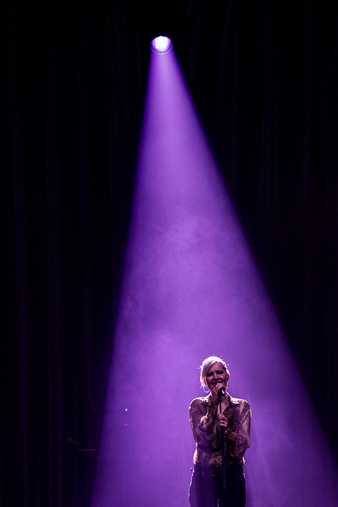 Dido @ Cirque Royal, picture 15, photographed by Raf Degeest - FrontView Magazine