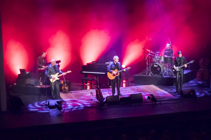 Frank Boeijen - Theatertournee 2019 @ De Roma Antwerpen, picture 16, photographed by Hilde  Hermans - FrontView Magazine