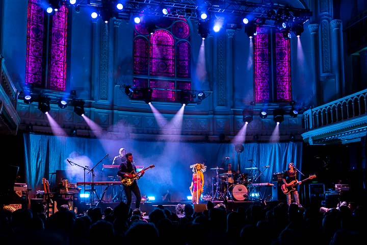 Maren Morris Paradiso Amsterdam, foto 11, foto's door Kris Saelen - FrontView Magazine