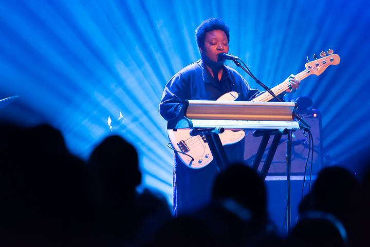 Meshell Ndegeocello @ De Roma, picture 6, photographed by Christian Kwa - FrontView Magazine