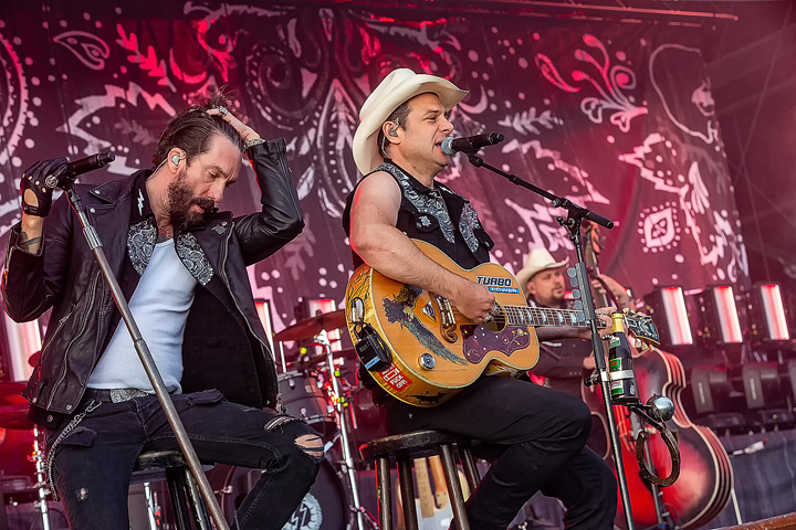 The BossHoss @ Rock Am Ring 2019, foto 20, foto's door Edwin Houdevelt - FrontView Magazine