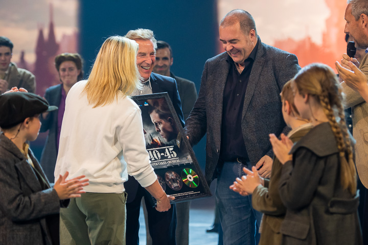Gouden plaat voor componisten 40-45 @ Studio 100 Pop-Up Theater, picture 48, photographed by Goele Bormans - FrontView Magazine