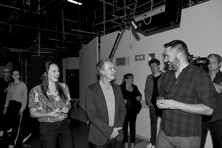 Acteurs van Buren op bezoek bij Thuis @ Studio's in Leuven, foto 6, foto's door Bart Baevegems - FrontView Magazine