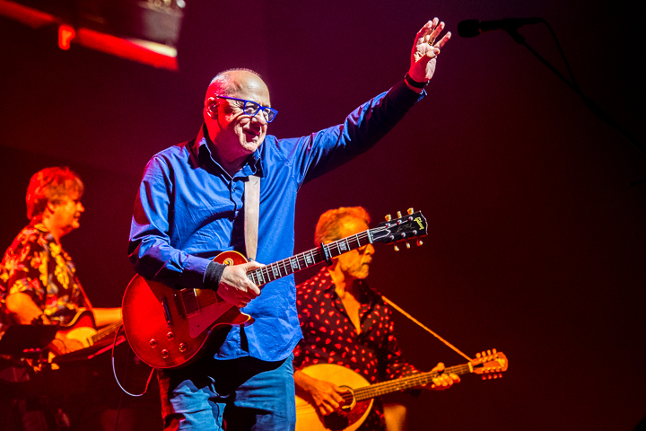 Mark Knopfler @ Sportpaleis, picture 1, photographed by Erwin Evrard - FrontView Magazine