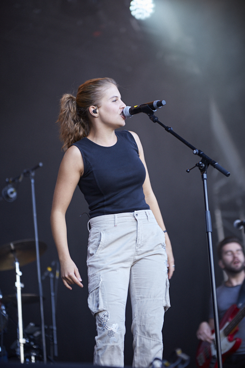 Ine @ Genk On Stage 2019, picture 8, photographed by FrontView Magazine