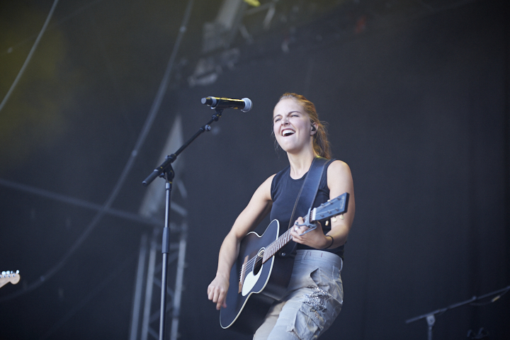 Ine @ Genk On Stage 2019, picture 13, photographed by FrontView Magazine