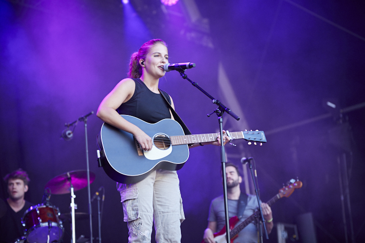Ine @ Genk On Stage 2019, picture 16, photographed by FrontView Magazine