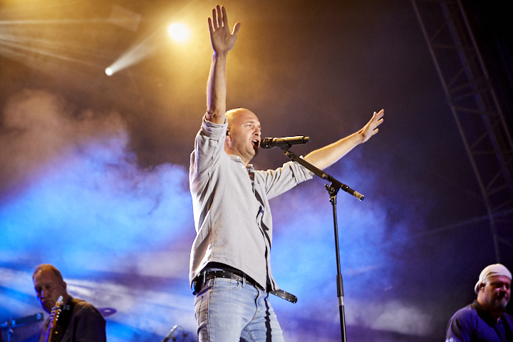 Stan Van Samang @ Genk On Stage 2019, picture 1, photographed by FrontView Magazine
