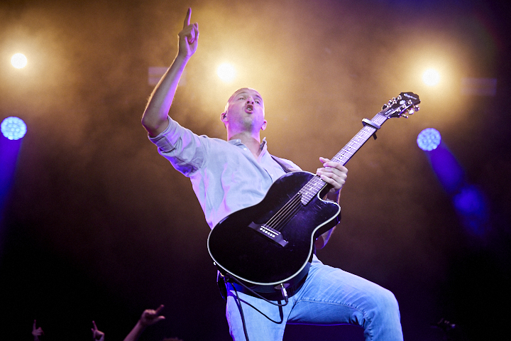 Stan Van Samang @ Genk On Stage 2019, picture 11, photographed by FrontView Magazine