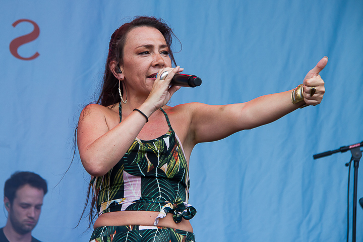 Slongs @ Rock Edegem 2019, picture 12, photographed by Marc Verdonck - FrontView Magazine