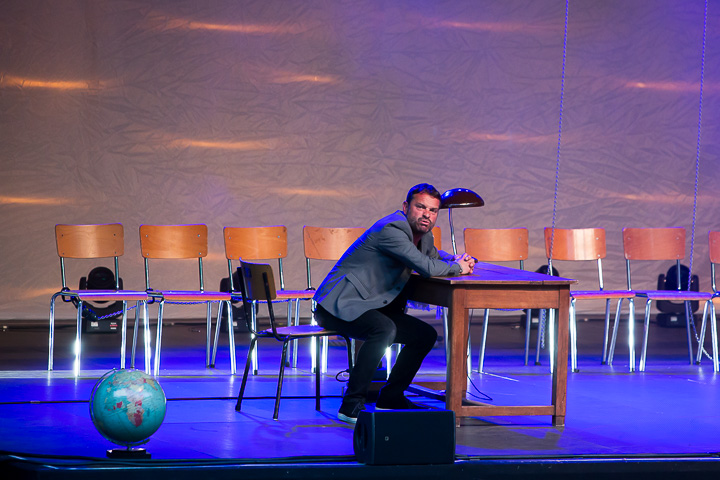 Adriaan van den hoof @ OLT Rivierenhof, picture 9, photographed by Marc Verdonck - FrontView Magazine