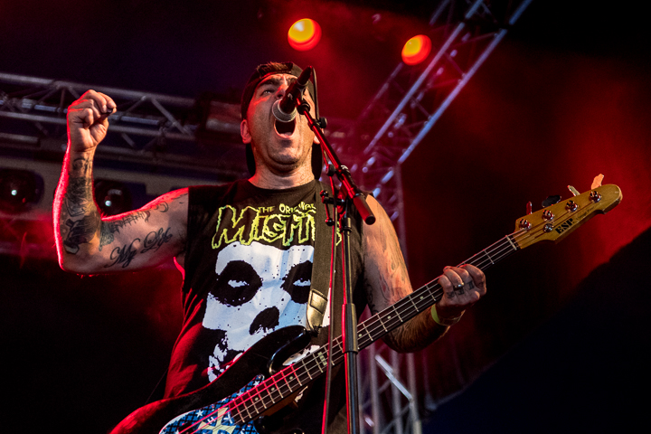 Agnostic Front @ Jera On Air, foto 8, foto's door Erwin Evrard - FrontView Magazine