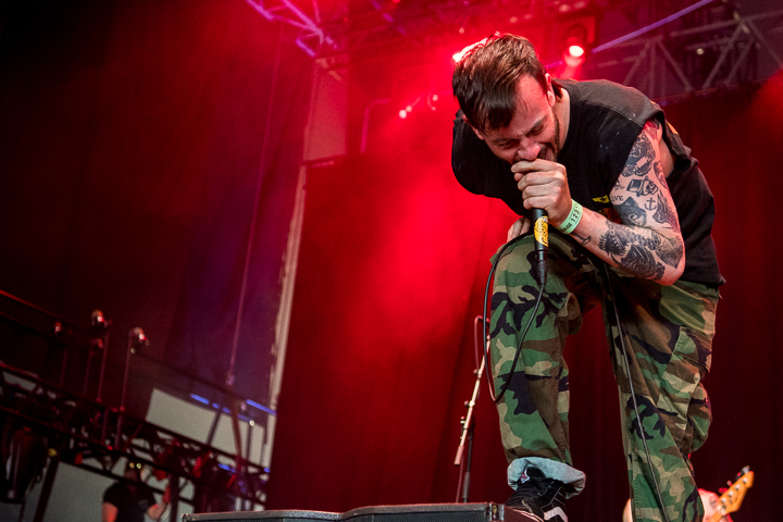 Cancer Bats @ Jera On Air, picture 2, photographed by Erwin Evrard - FrontView Magazine