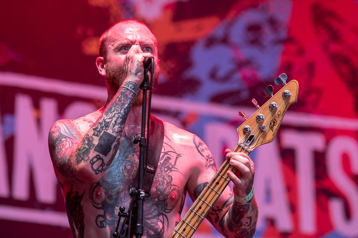 Cancer Bats @ Jera On Air, picture 8, photographed by Erwin Evrard - FrontView Magazine