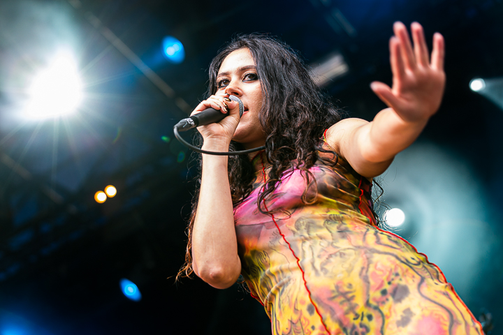 Eliza Doolittle @ Cactus Festival, foto 10, foto's door Chris Lippens - FrontView Magazine