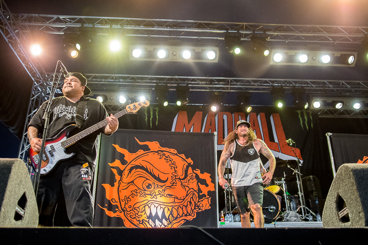 Madball @ Jera On Air, picture 3, photographed by Erwin Evrard - FrontView Magazine