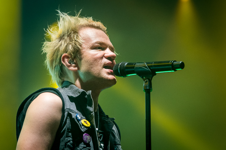Sum 41 @ Jera On Air, foto 10, foto's door Erwin Evrard - FrontView Magazine