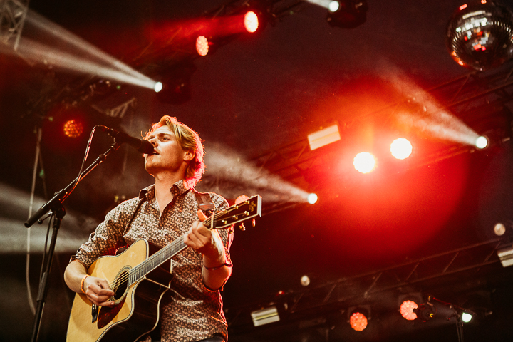 Mooneye @ Rock Zottegem, picture 1, photographed by Dorien Goetschalckx - FrontView Magazine