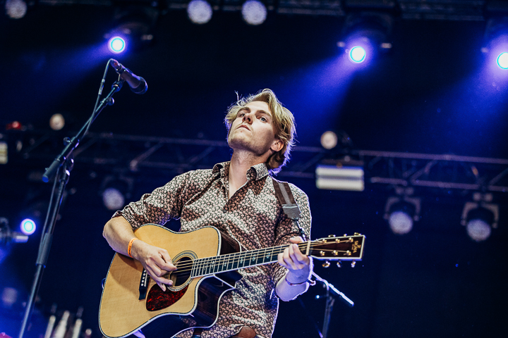 Mooneye @ Rock Zottegem, picture 2, photographed by Dorien Goetschalckx - FrontView Magazine