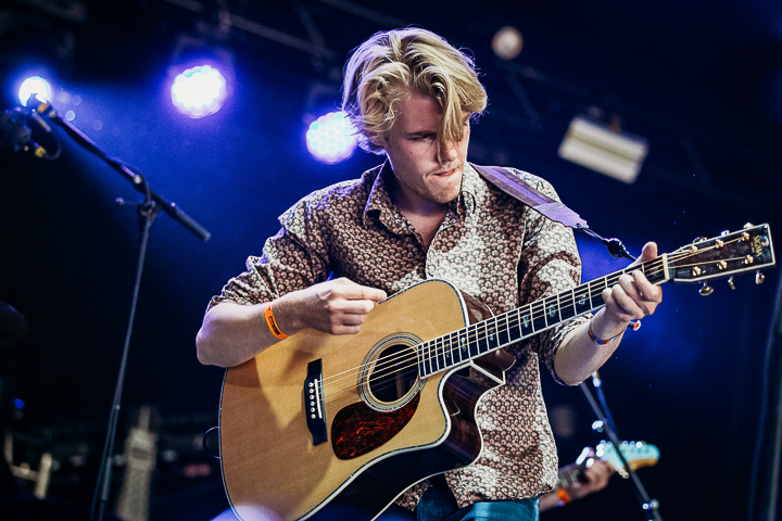 Mooneye @ Rock Zottegem, picture 9, photographed by Dorien Goetschalckx - FrontView Magazine