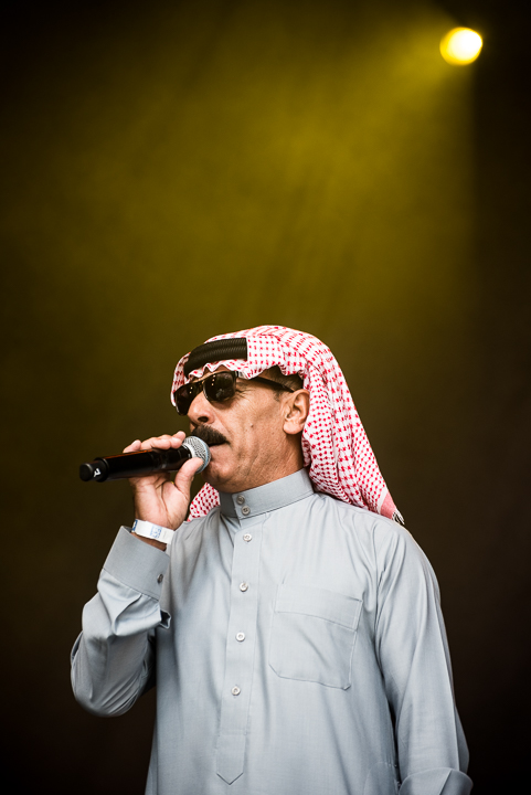 Omar Souleyman @ cactusfestival, foto 5, foto's door Diëgo De Buck - FrontView Magazine