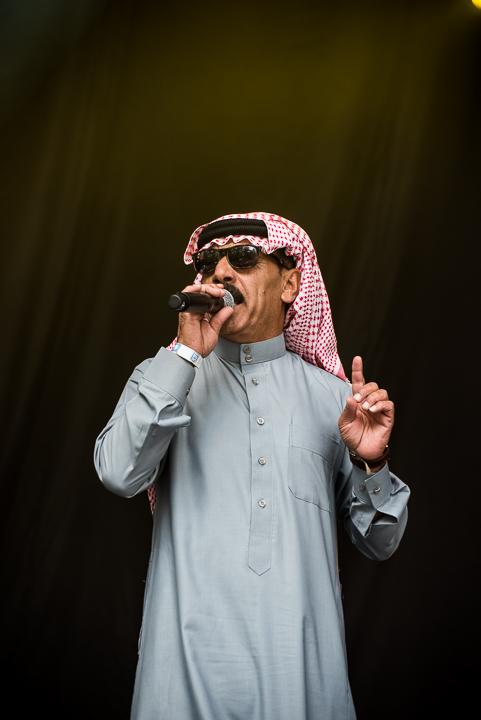 Omar Souleyman @ cactusfestival, foto 9, foto's door Diëgo De Buck - FrontView Magazine