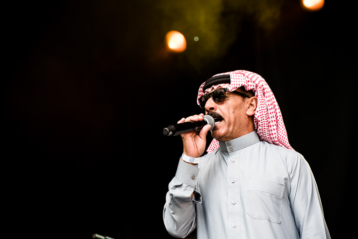 Omar Souleyman @ cactusfestival, foto 16, foto's door Diëgo De Buck - FrontView Magazine