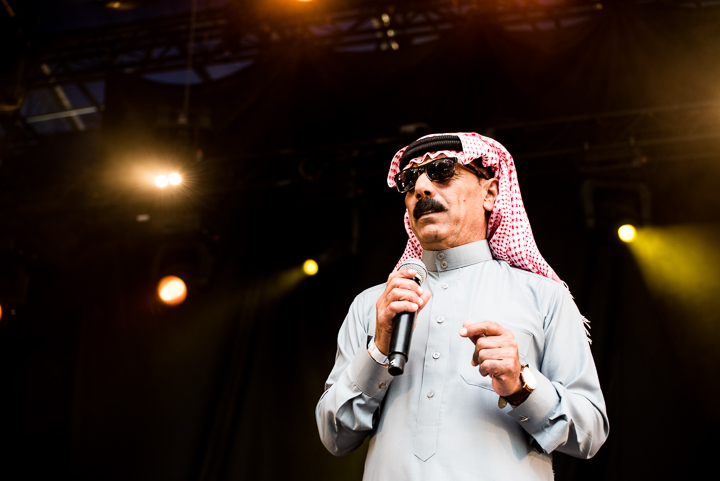 Omar Souleyman @ cactusfestival, foto 22, foto's door Diëgo De Buck - FrontView Magazine
