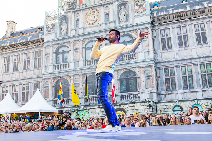 11-juli viering @ Grote Markt Antwerpen, picture 42, photographed by Dimitri Vanlommel - FrontView Magazine