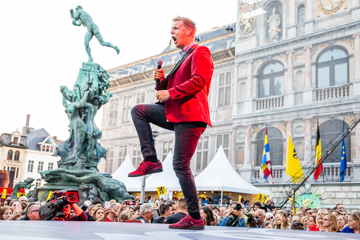 11-juli viering @ Grote Markt Antwerpen, picture 58, photographed by Dimitri Vanlommel - FrontView Magazine
