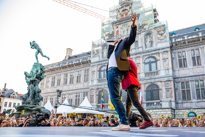 11-juli viering @ Grote Markt Antwerpen, picture 60, photographed by Dimitri Vanlommel - FrontView Magazine