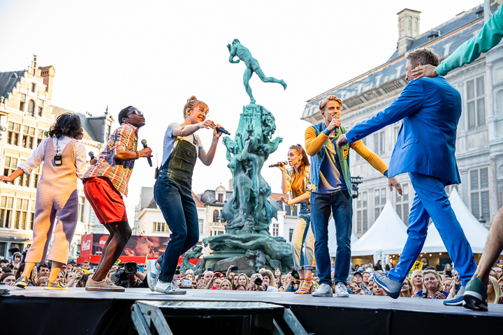 11-juli viering @ Grote Markt Antwerpen, picture 68, photographed by Dimitri Vanlommel - FrontView Magazine