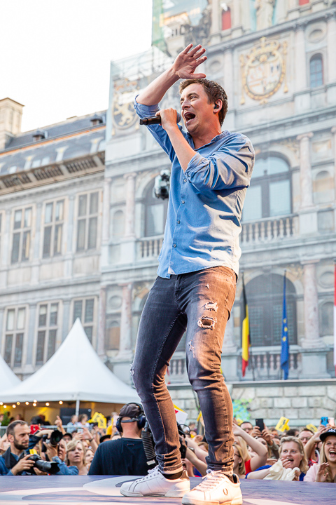 11-juli viering @ Grote Markt Antwerpen, picture 76, photographed by Dimitri Vanlommel - FrontView Magazine