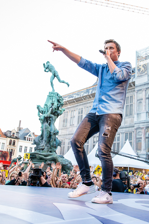 11-juli viering @ Grote Markt Antwerpen, picture 78, photographed by Dimitri Vanlommel - FrontView Magazine
