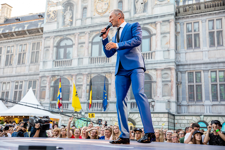11-juli viering @ Grote Markt Antwerpen, picture 83, photographed by Dimitri Vanlommel - FrontView Magazine
