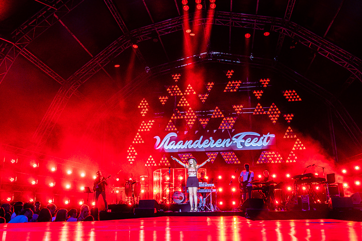 Vlaanderen Boven Band @ Vlaanderen Feest - Antwerpen, foto 37, foto's door Dimitri Vanlommel - FrontView Magazine