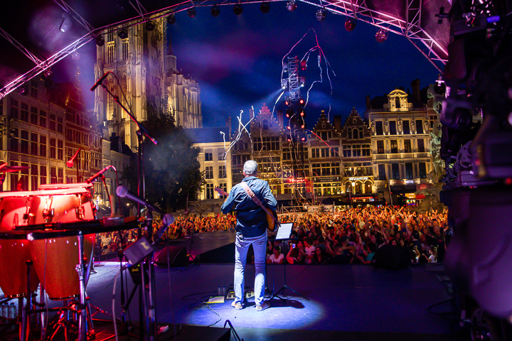 Vlaanderen Boven Band @ Vlaanderen Feest - Antwerpen, foto 47, foto's door Dimitri Vanlommel - FrontView Magazine