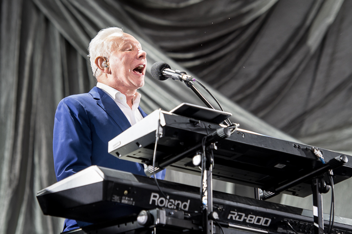 Joe Jackson @ Bospop, foto 4, foto's door Erwin Evrard - FrontView Magazine