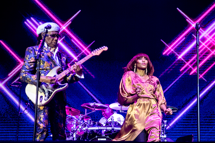 Nile Rodgers & Chic @ Bospop, foto 1, foto's door Erwin Evrard - FrontView Magazine