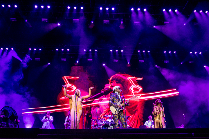 Nile Rodgers & Chic @ Bospop, foto 11, foto's door Erwin Evrard - FrontView Magazine