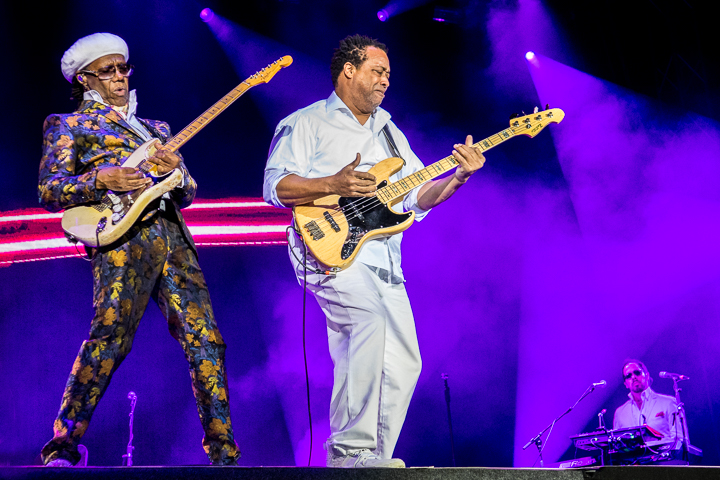Nile Rodgers & Chic @ Bospop, foto 13, foto's door Erwin Evrard - FrontView Magazine