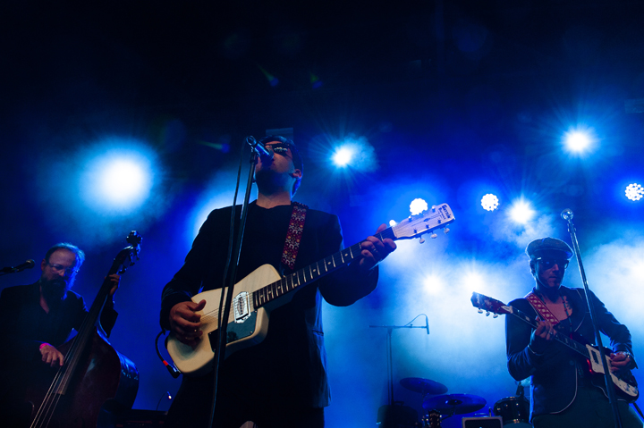 Dead Man Ray + support Matt Watts Group @ Openluchttheater Rivierenhof, picture 1, photographed by Sandra Van Watermeulen - FrontView Magazine