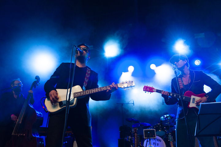 Dead Man Ray + support Matt Watts Group @ Openluchttheater Rivierenhof, picture 2, photographed by Sandra Van Watermeulen - FrontView Magazine
